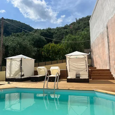 Votsalo Pool Apts 卡拉米